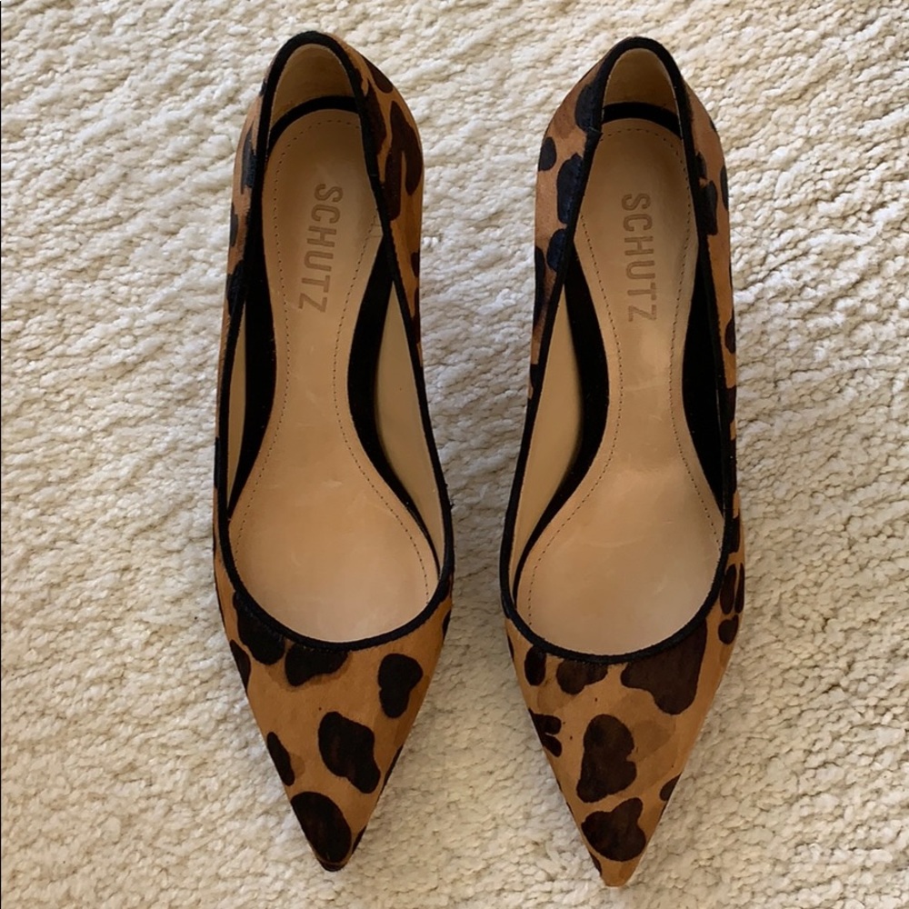 SCHUTZ Lola Leopard Print Pump